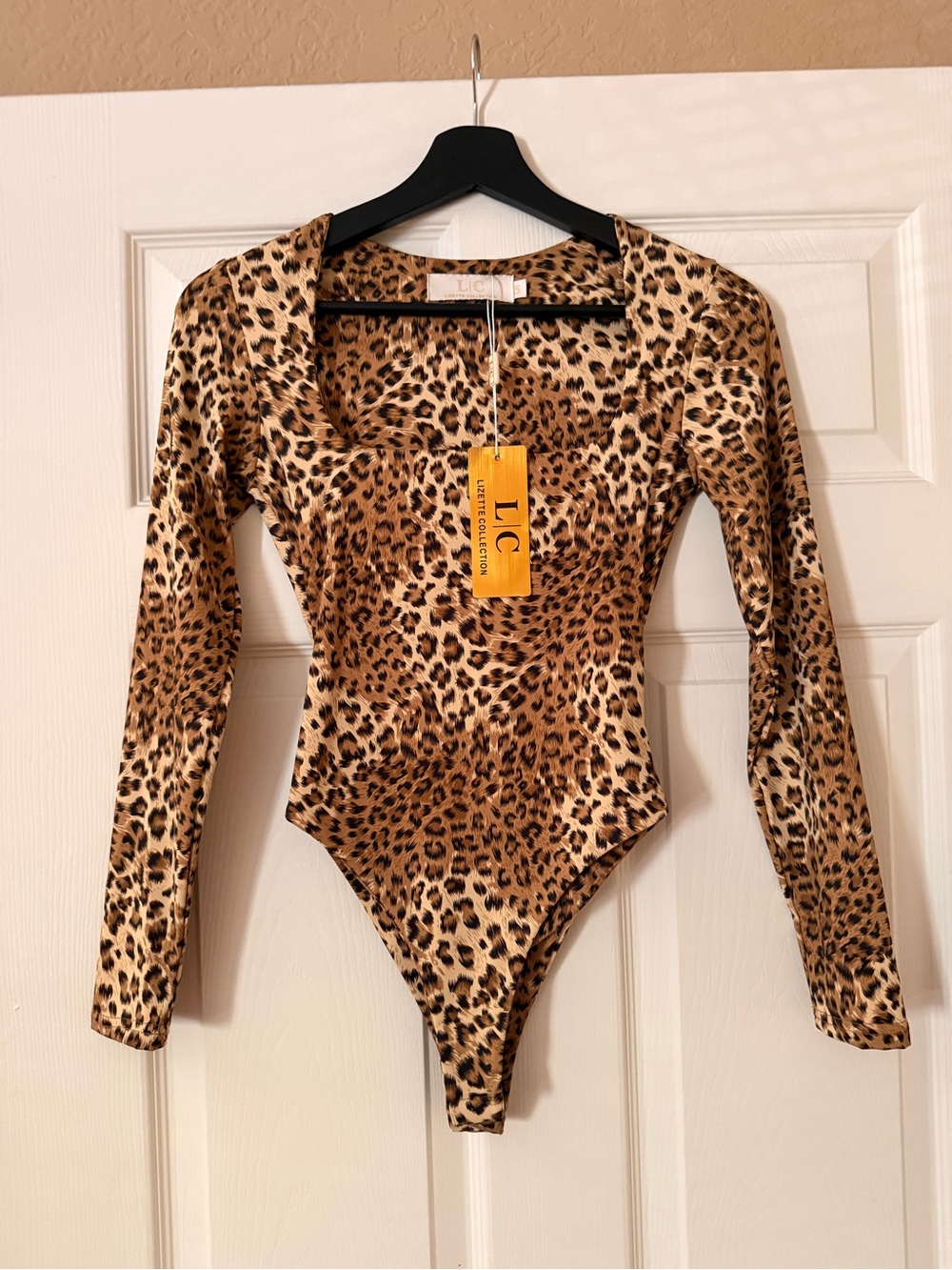 Leopard Print Long-Sleeve Bodysuit